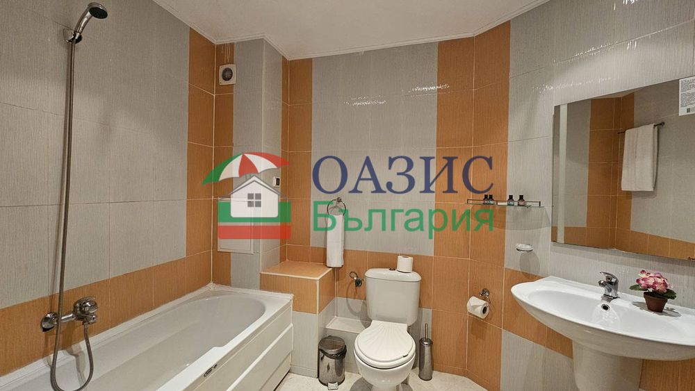 Апартамент с 1 спалня в комплекс "Саут Бийч", на първа линия море, плаж Нестинарка, Царево, 98.87 кв. м,