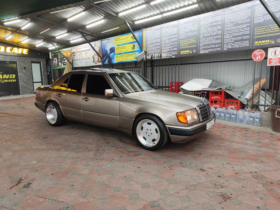 Mercedes W124 Ешка