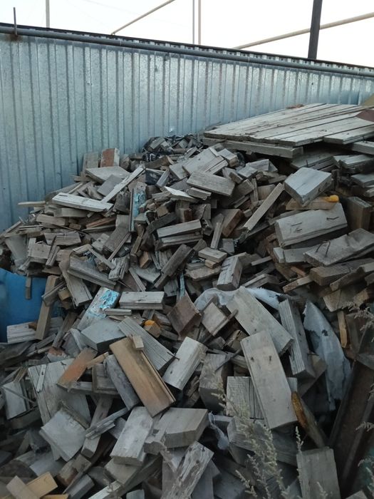 Продам сухие пиленные дрова