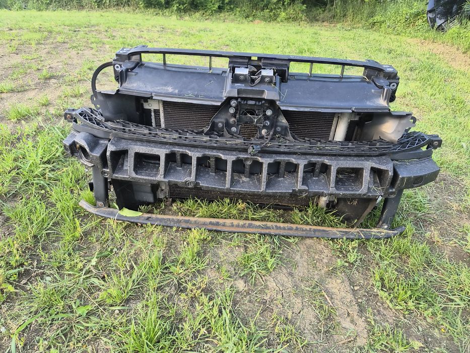 Tragher radiatoar passat b8 2.0 DFG