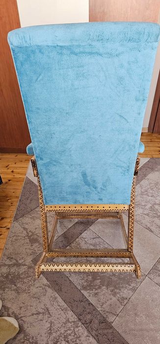 Люлеещ стол от дърво