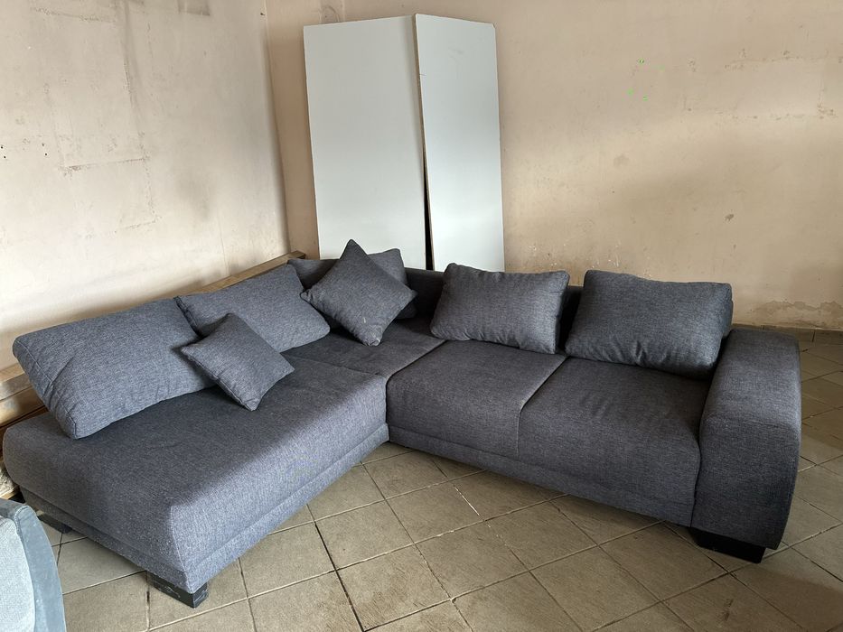 Mobila Dormitor , coltar , masa , sacune ( second hand Germania )