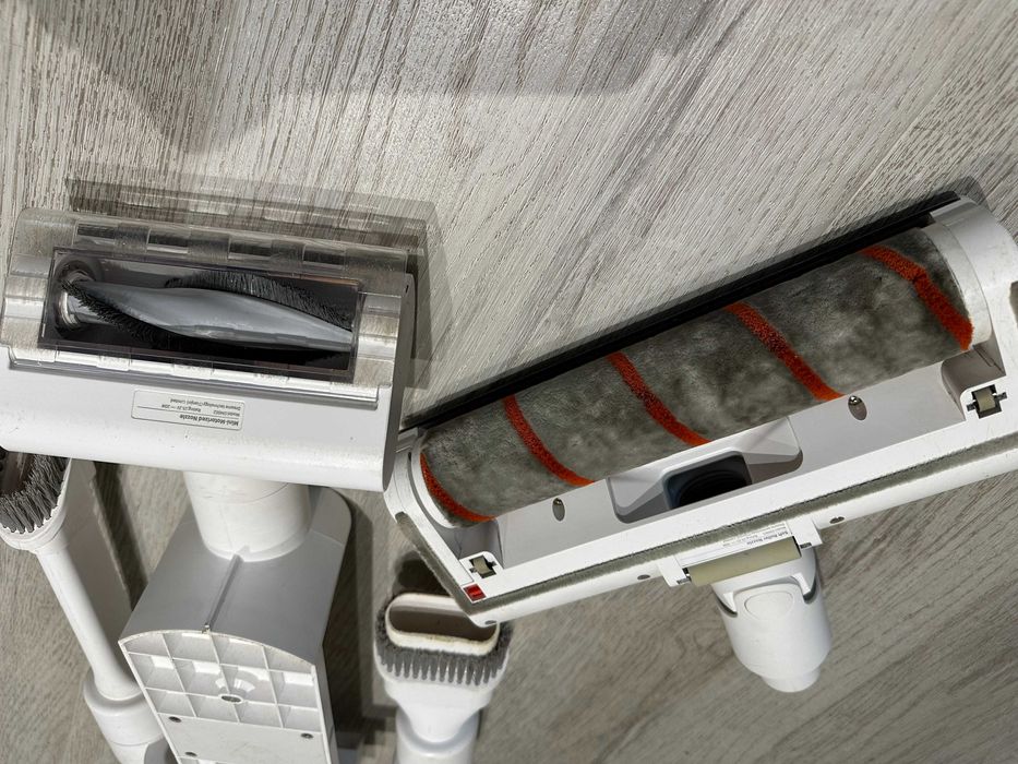 Вертикална прахосмукачка Xiaomi Dreame V9