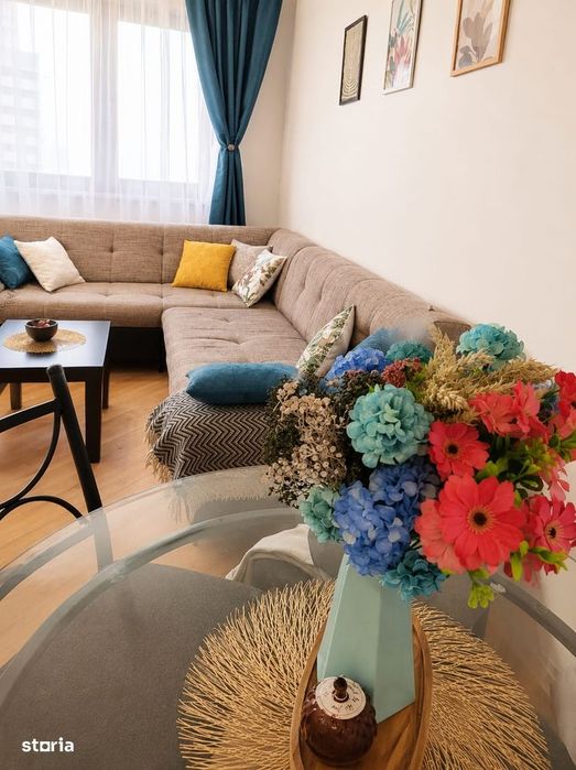 Pipera: Apartament primitor, aproape de metrou!