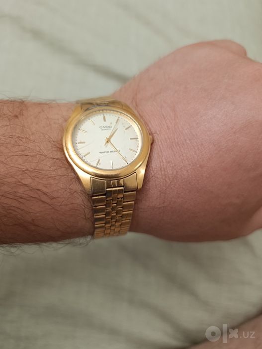 Продам японские часы Casio
