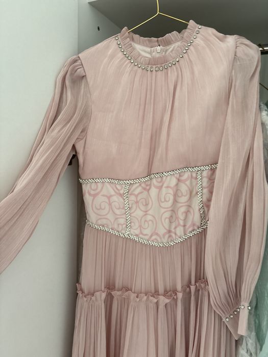 Тойға арналған көйлек,өз бағасынан өте төмен