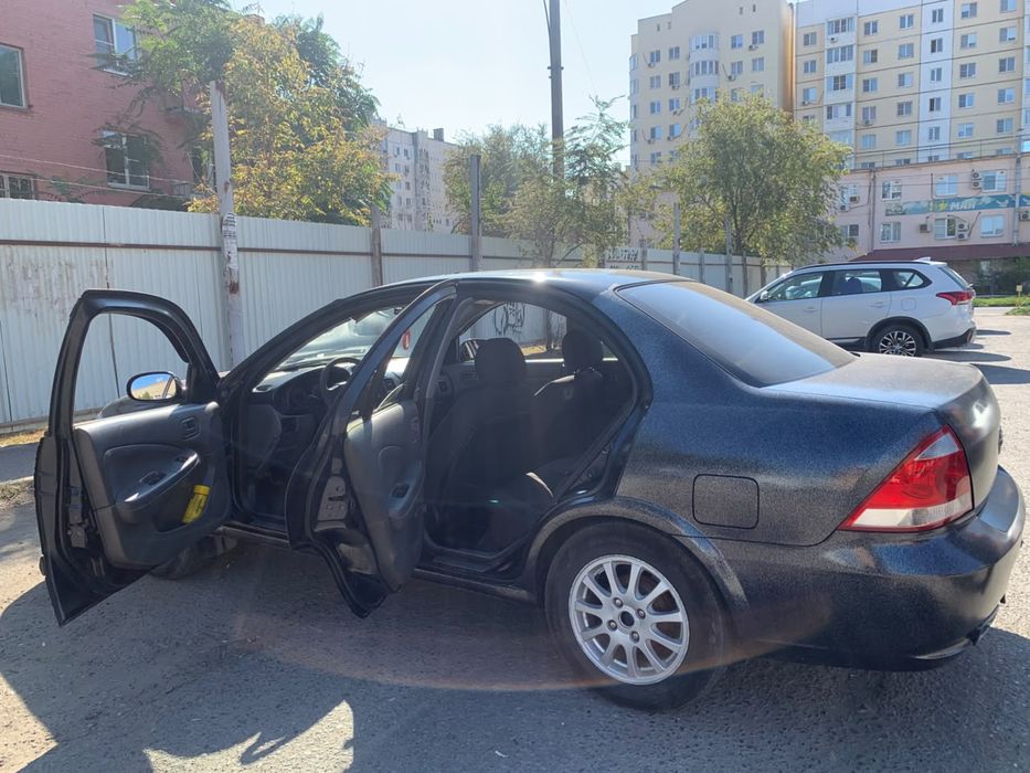 Продам Ниссан Альмера классик 2009