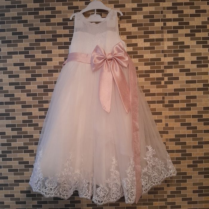 Продам детское платье