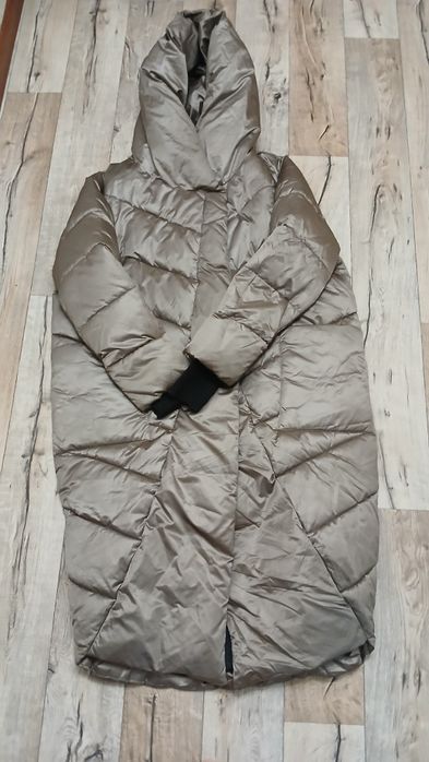 Женская куртка  теплая