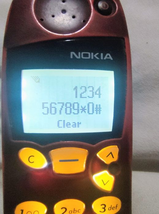 Nokia 5110 cu leduri schimbate ( decodat, baterie noua)