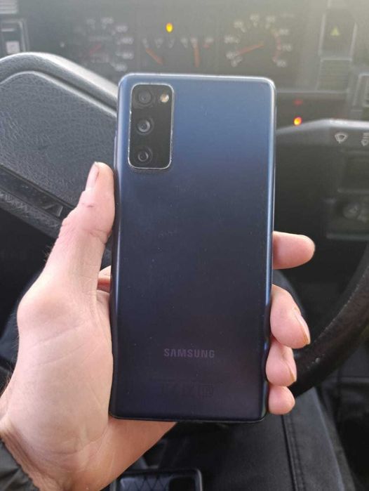 Samsung s20 Fe 8/128gb