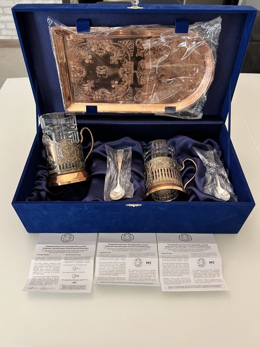 Набор из мельхиора