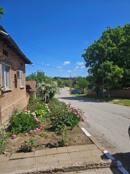 Продава се Къща в с. Тотлебен, Област Плевен - 140 кв.м за 165 €/кв.м - Снимка #1