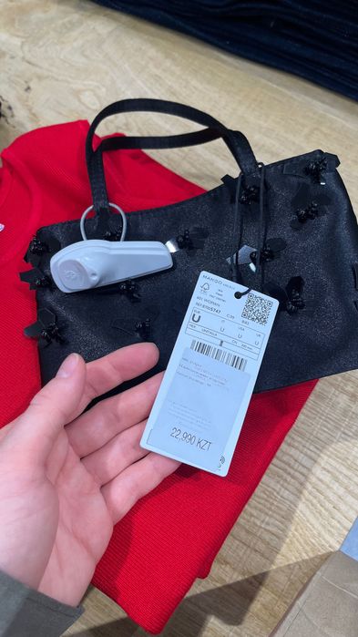 Мини-сумочка Mango