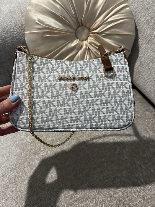 Чанти Michael kors