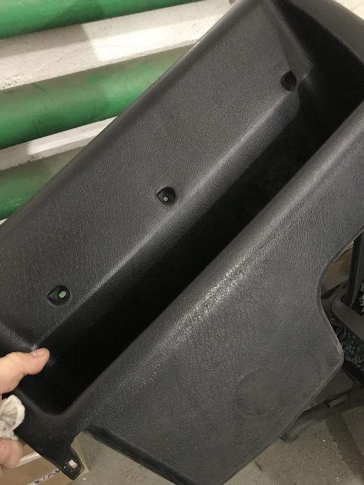 Полка перчаточный ящик Гольф 3 Венто