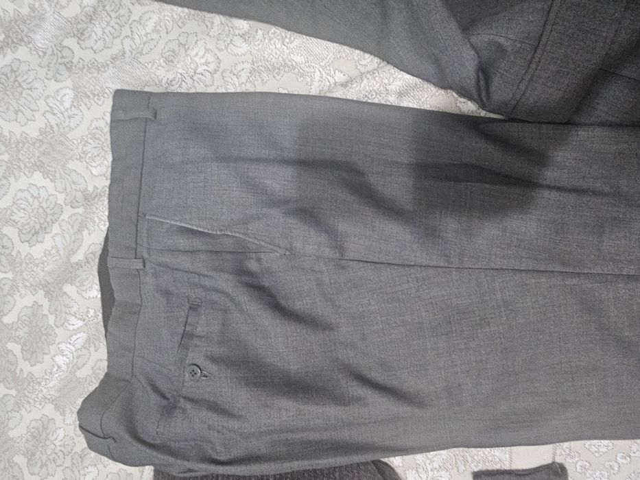 Продам мужской костюм