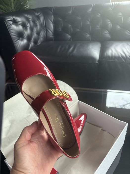 Pantofi Dior cu toc mic