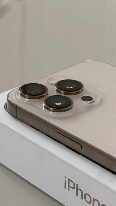 Продам свой iPhone 16 Pro Max 256GB - 97%