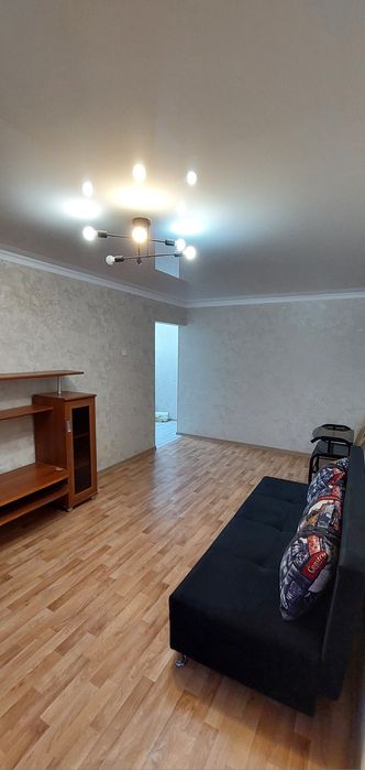 Сдам 1 комн. 8 мкр.