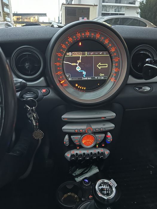 Vand Mini Cooper, an de fabricatie 2010 ,stare foarte bună .