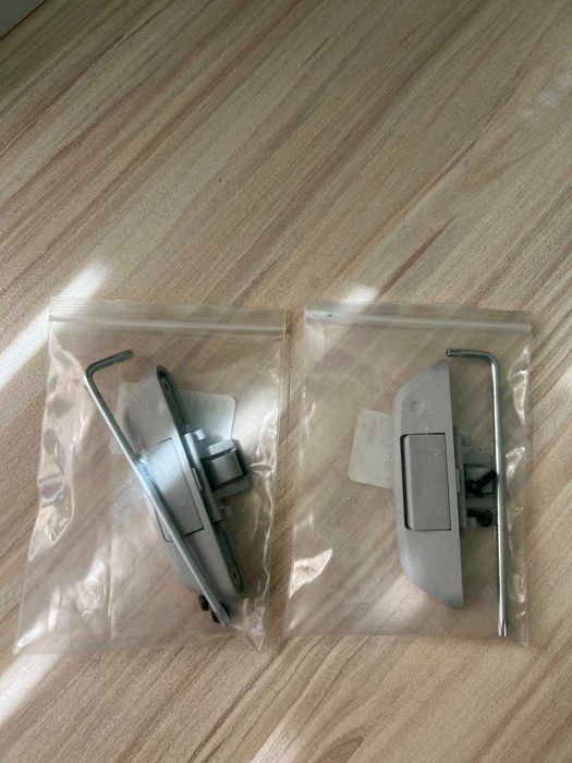 Дръжка за щора панорамен таван Audi