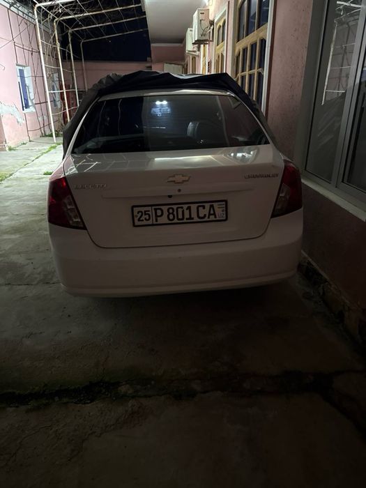 Lacetti 1.6 2012