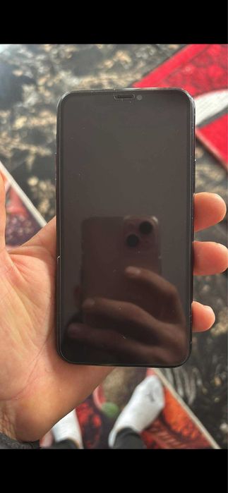 iphone 13 , iphone 11