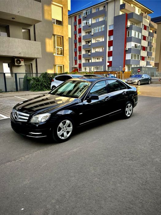 Mercedes Benz C220
