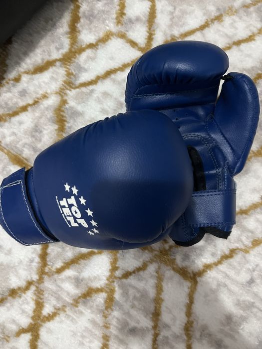 Перчатки для бокса