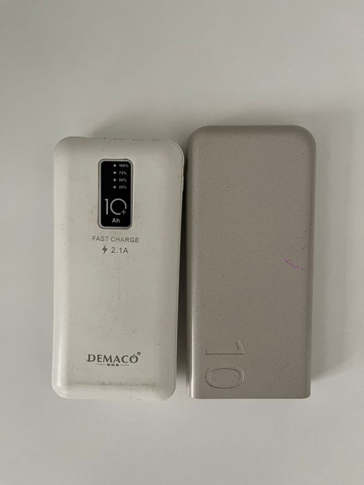 Повербанк 2 шт почти новый акукмулятор  10000mah
