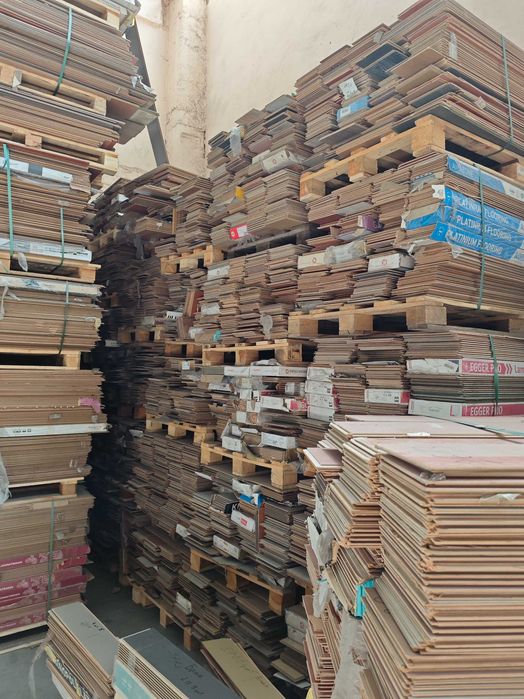 Продаётся Б/У Ламинаты от 6мм до 12 мм толщины Европейского качества