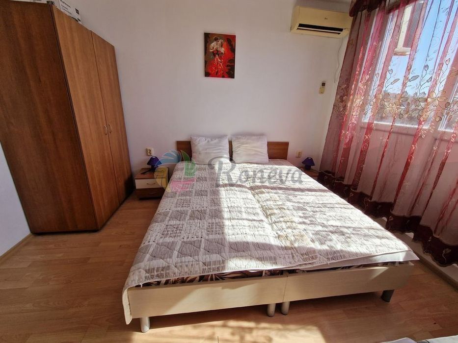Продава се Тристаен апартамент в Балчик - 97 кв.м за 918 €/кв.м - Снимка #9