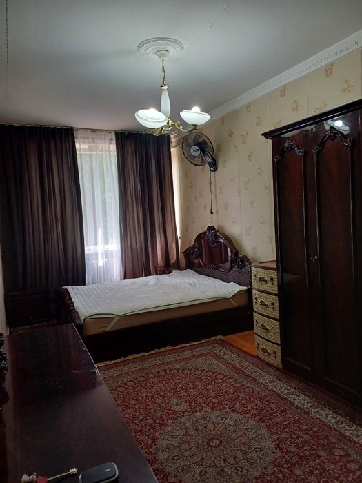 Гофур Гулом метро 3хонали Оилага