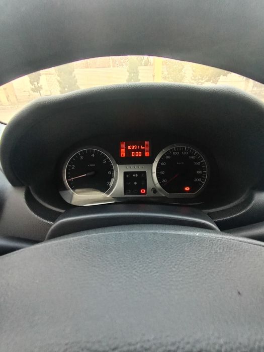 Срочно продаётся Lada Largus