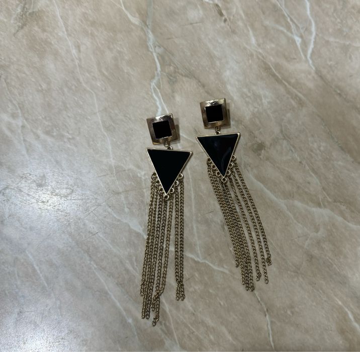 Продам серьги.