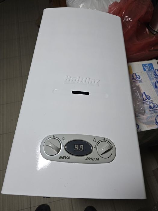 Водонагреватель газовый