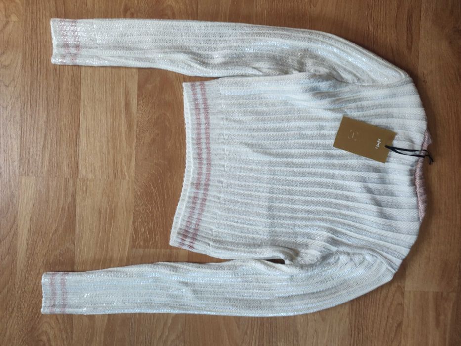 Pulover de damă nou cu etichetă