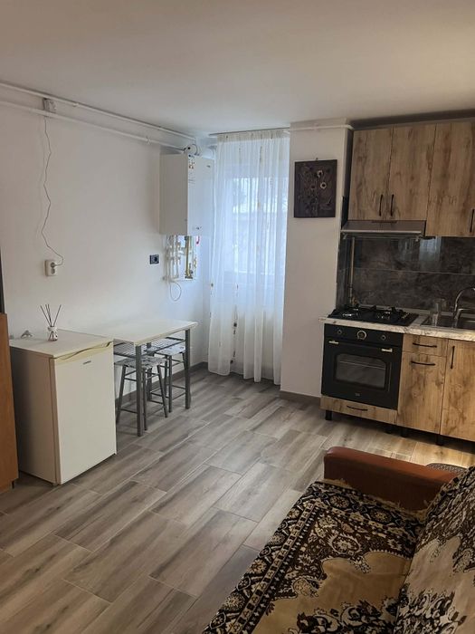 Închiriez apartament Craiova zona centrală