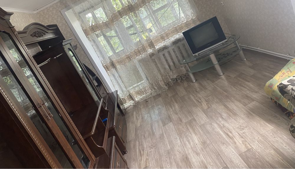 Продаю 1 комн срочно  !!