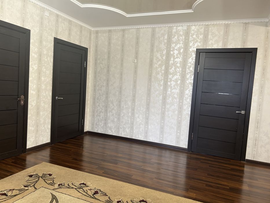 Продам межкомнатные двери б/у