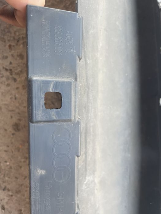 Лява част на броня и спойлер Audi Q3 2019