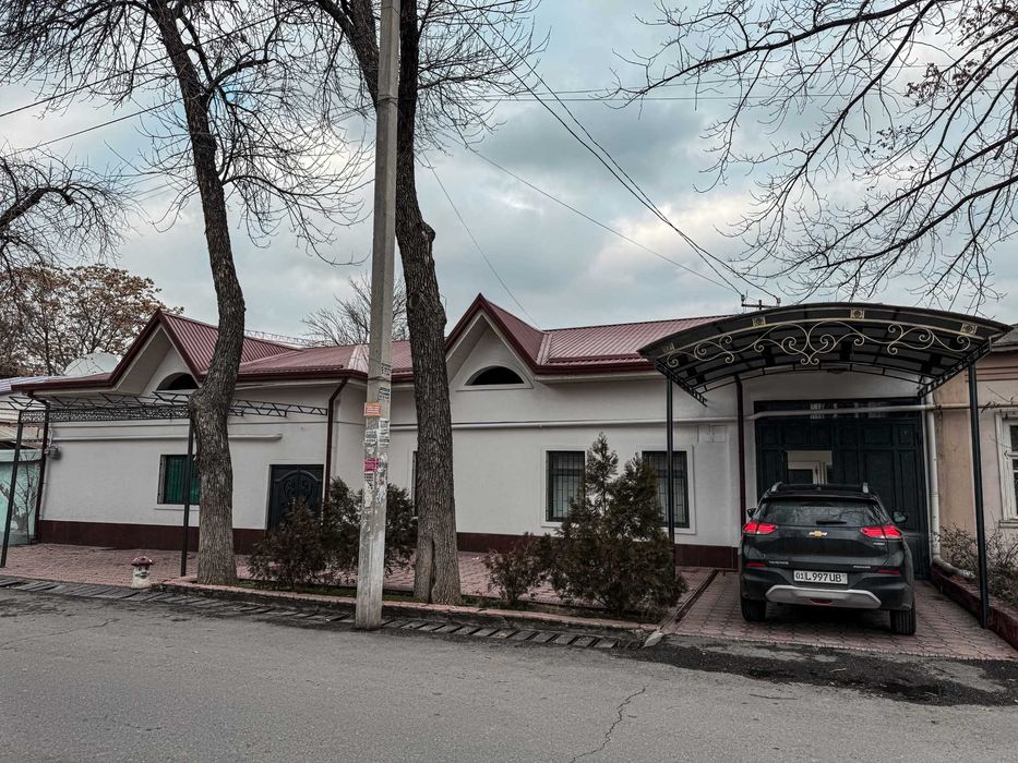 ПРОДАЁТСЯ просторный дом для большой семьи!