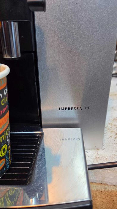 Espressor automat IMPRESSA F7 - Jura