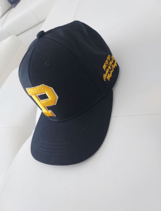 Vând Șapcă fashion/sport,noua, calitate, mărime reglabila.