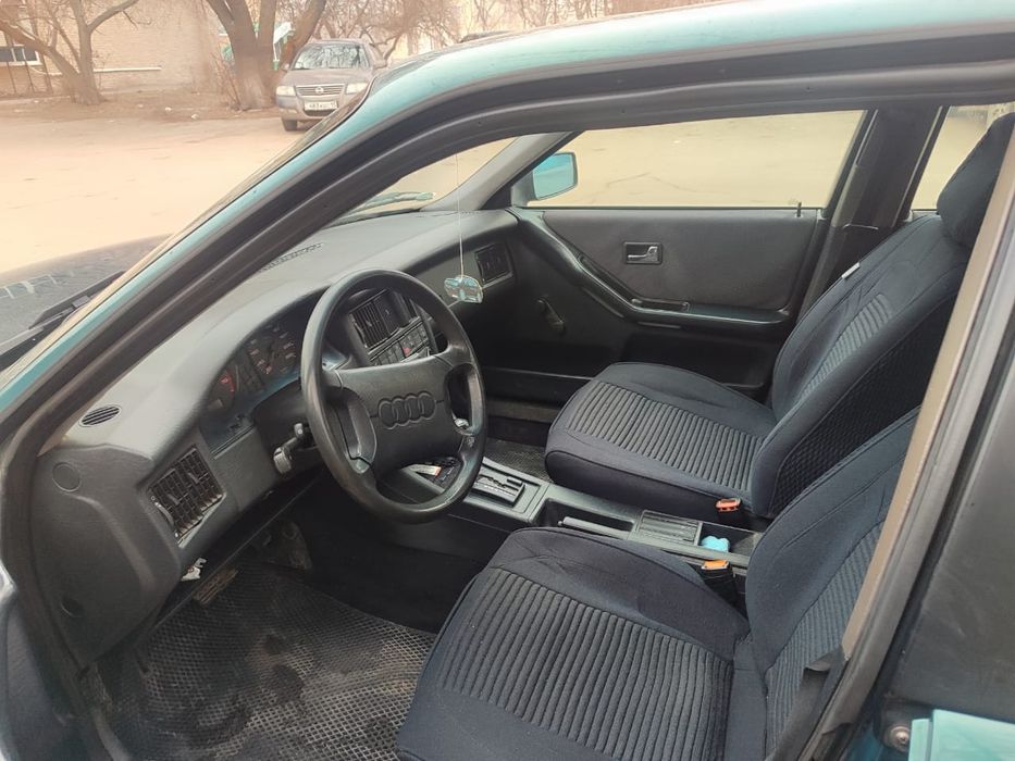 Продам Ауди 80 б4