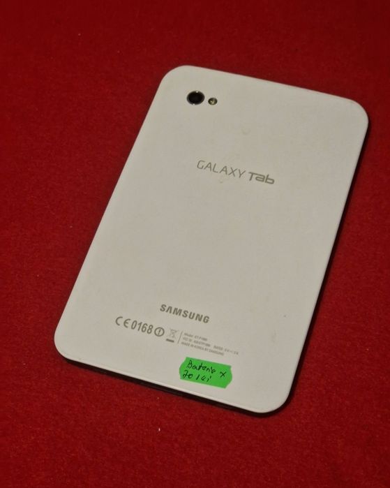 Tableta Samsung Galaxy Tab perfect funcționala doar conectata cu încărcătorul la priza. Baterie epuizata