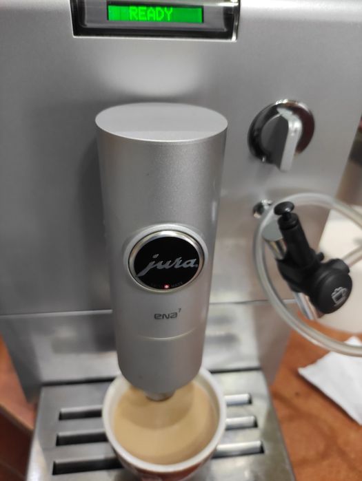 Кафе  машина робот