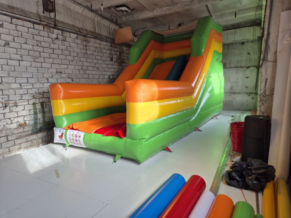 Vând tobogan / topogan gonflabil