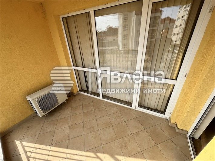 Продава се Двустаен апартамент в к.к. Слънчев бряг - 70 кв.м за 972 €/кв.м - Снимка #6